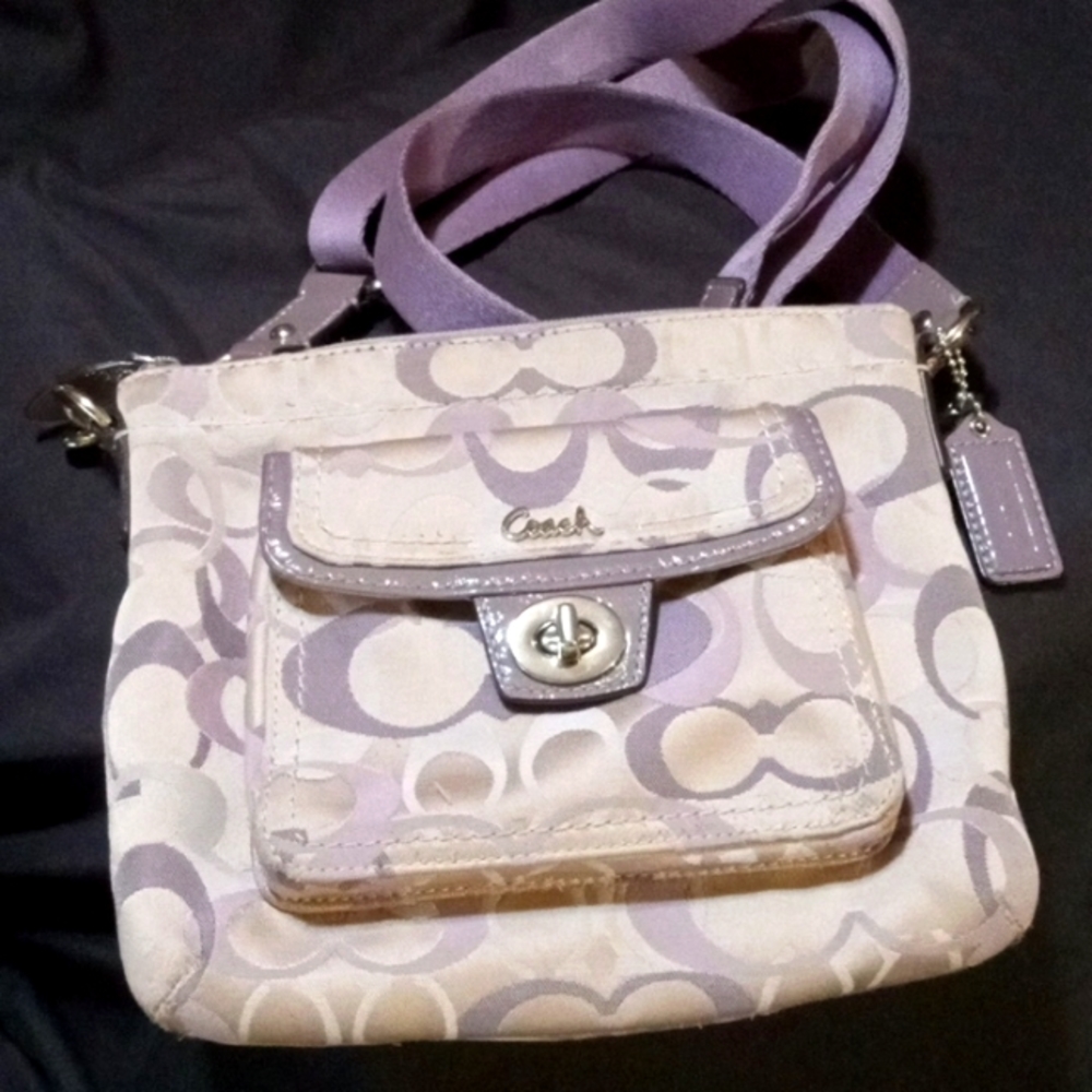 Coach Signature Swingpack Crossbody Bag Canvas Turlock tan& purple